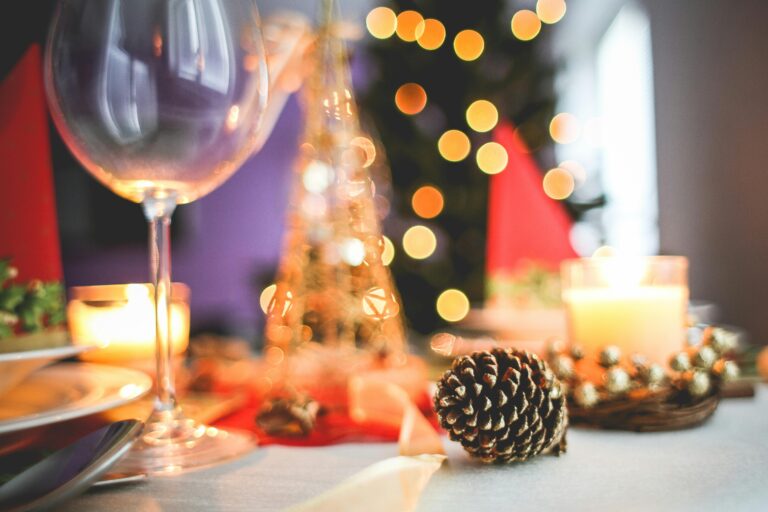 11 Tips to Stay Slim Over the Holidays